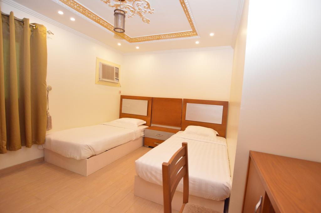 Al Ahmadi Plaza Resort Yanbu Exterior photo