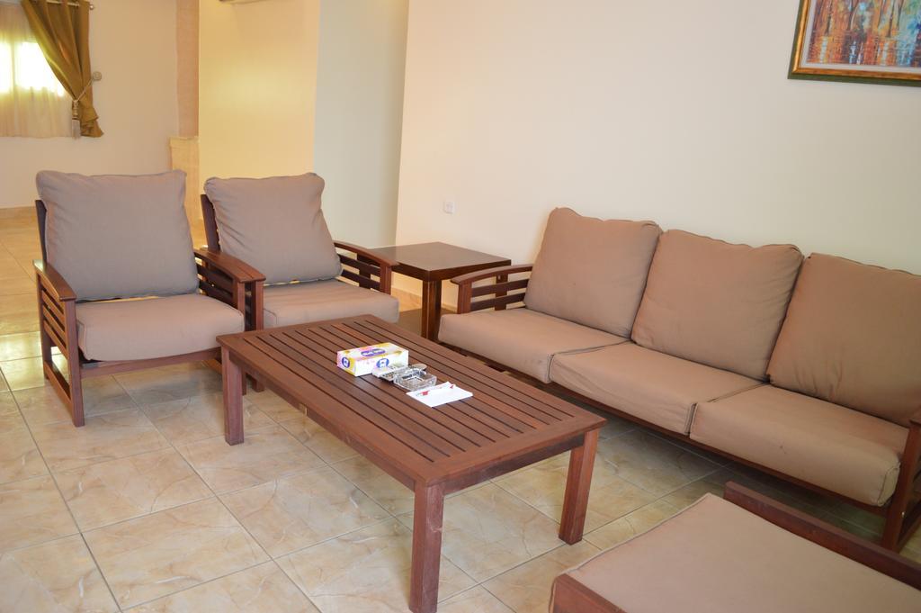 Al Ahmadi Plaza Resort Yanbu Exterior photo