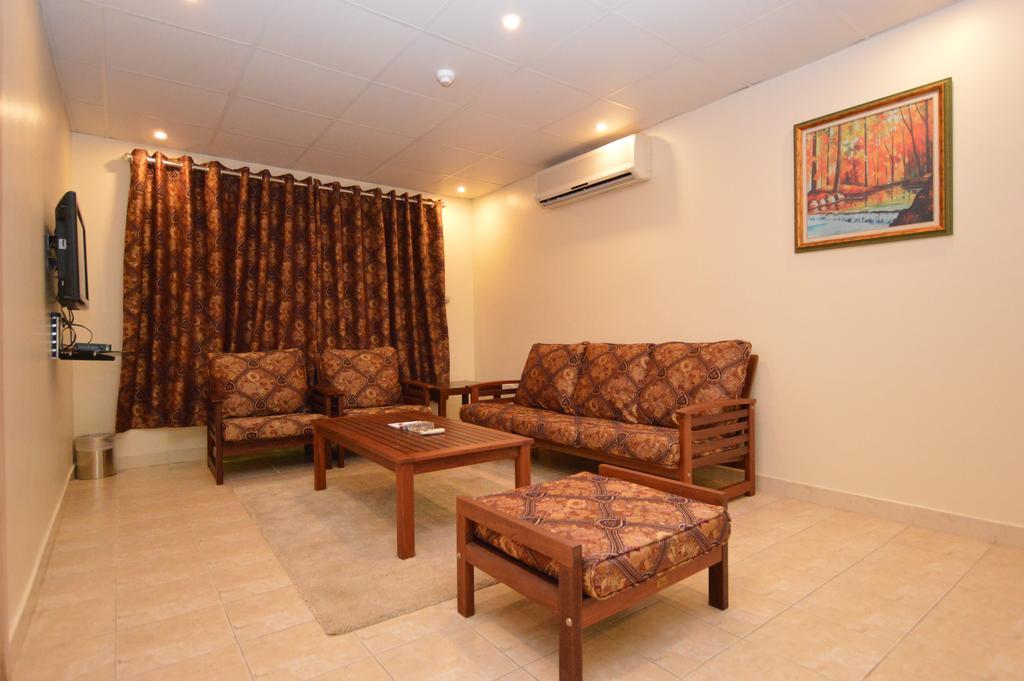 Al Ahmadi Plaza Resort Yanbu Exterior photo