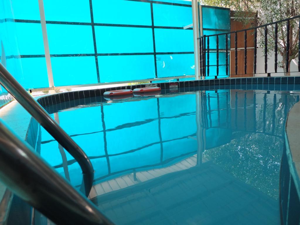 Al Ahmadi Plaza Resort Yanbu Exterior photo